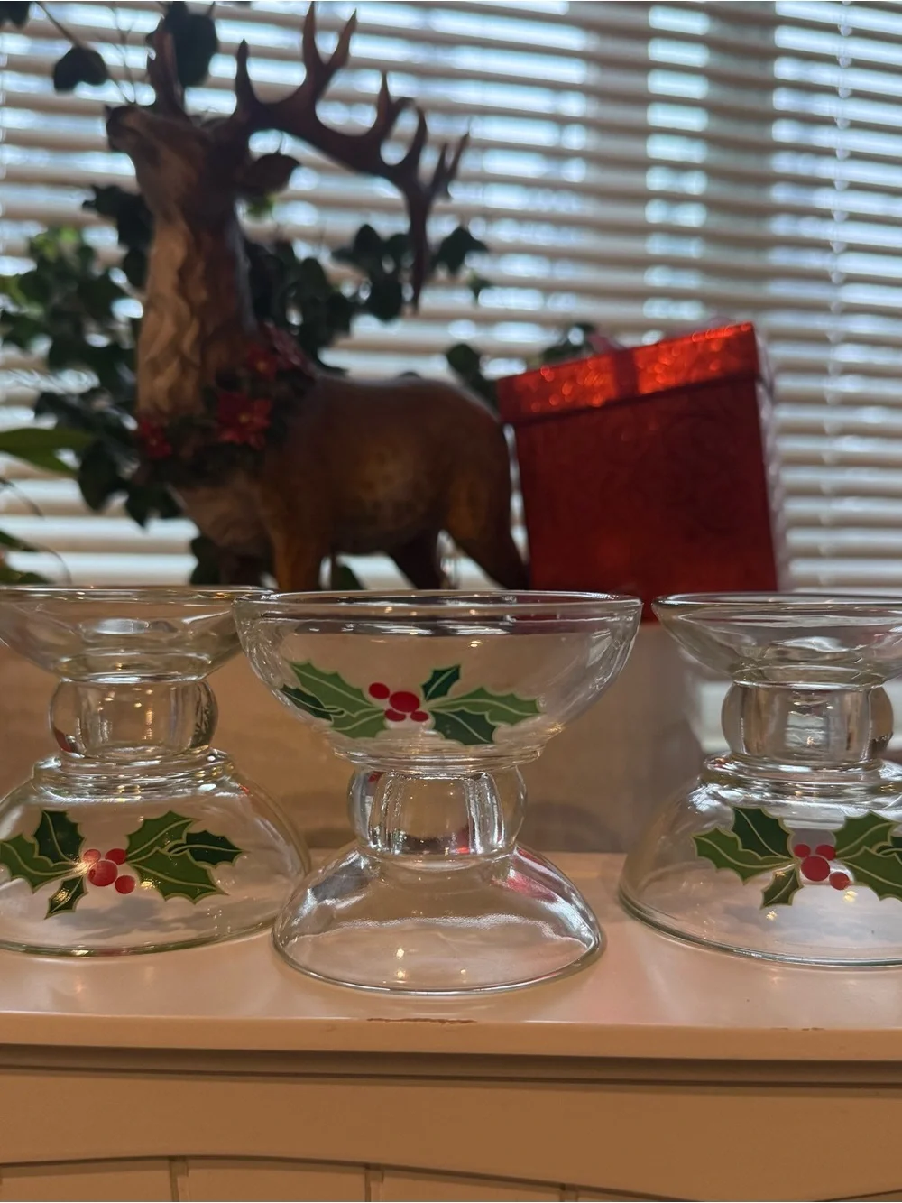 VTG Avon Reversible Holiday Holly Berry Glass Candlestick Holders Set of 6